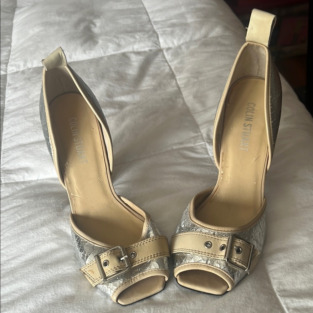 Cream and Gray Peep-Toe Heels with Buckle Detail